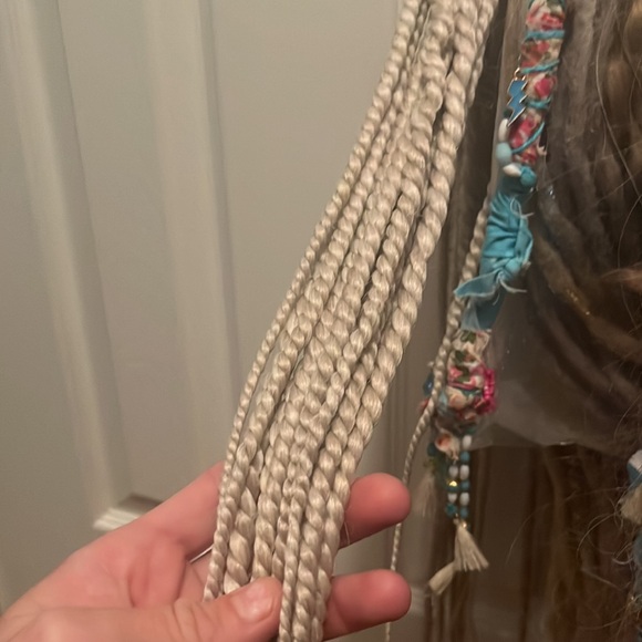 Crochet dread extensions - Picture 3 of 3